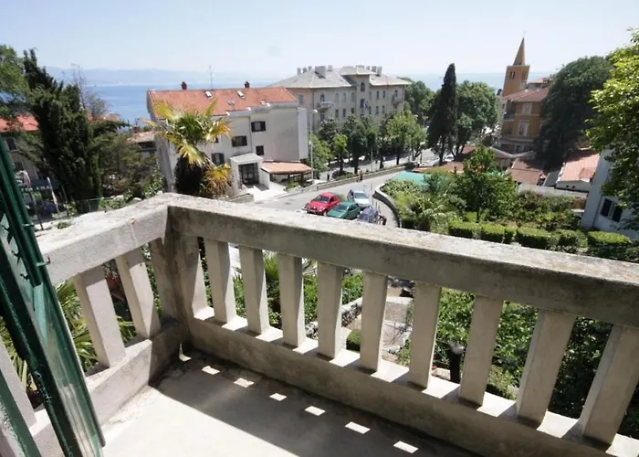 Appartement With A Parking Space Lovran, Opatija - 7693 *