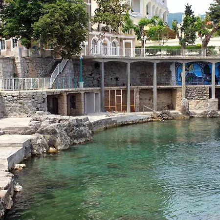 With A Parking Space Lovran, Opatija - 7693 Апартаменты *