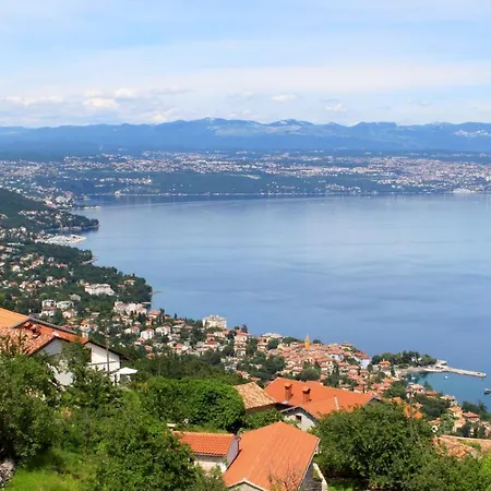 With A Parking Space Lovran, Opatija - 7693 Daire